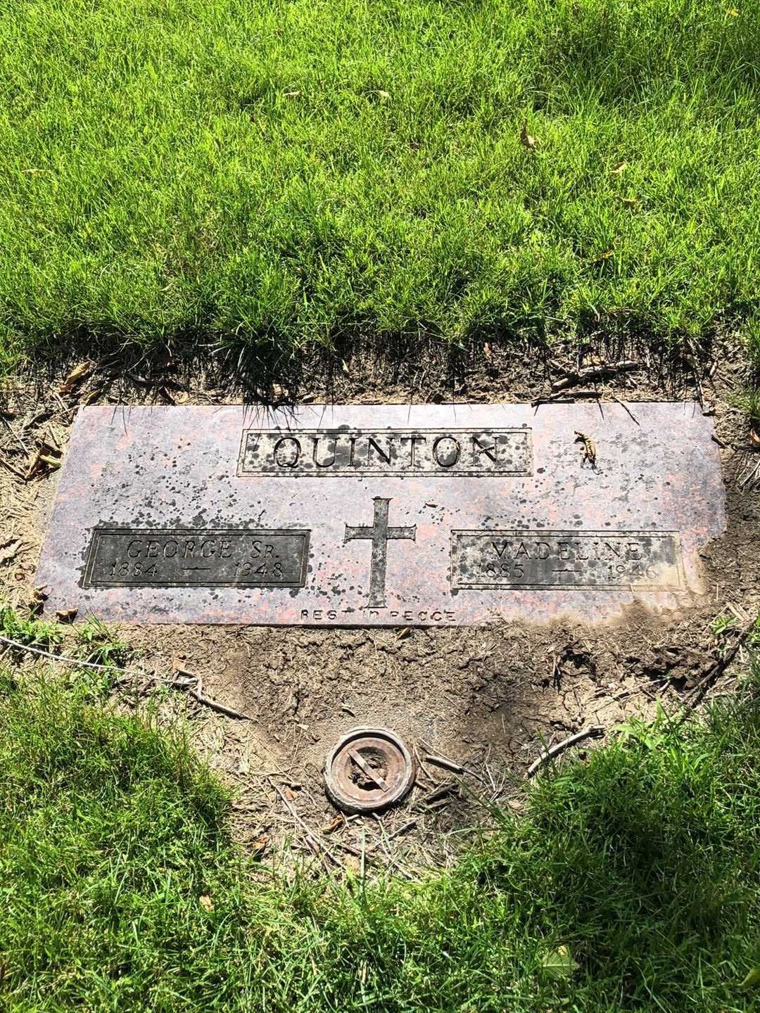 Magdaline Quinton's grave. Photo 1