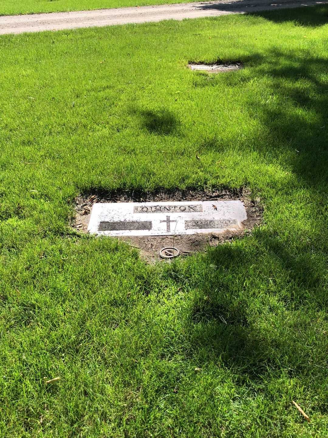 George Quinton Senior's grave. Photo 2