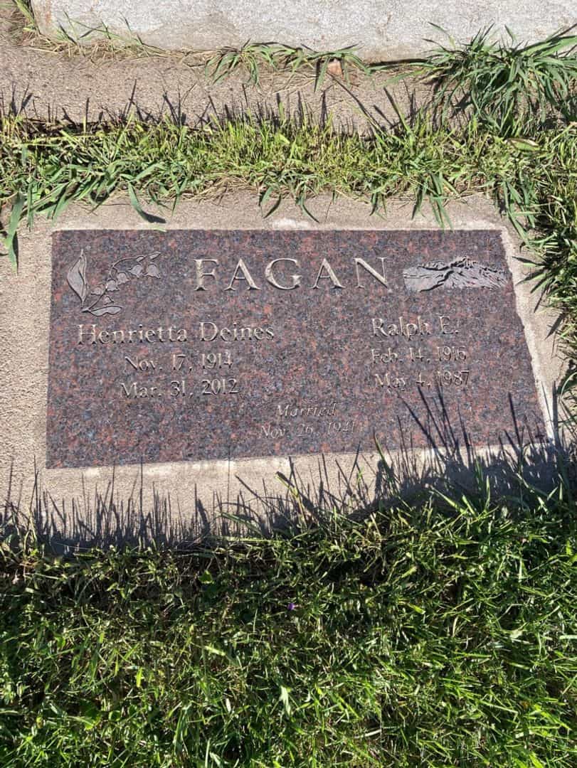 Ralph E. Fagan's grave. Photo 4