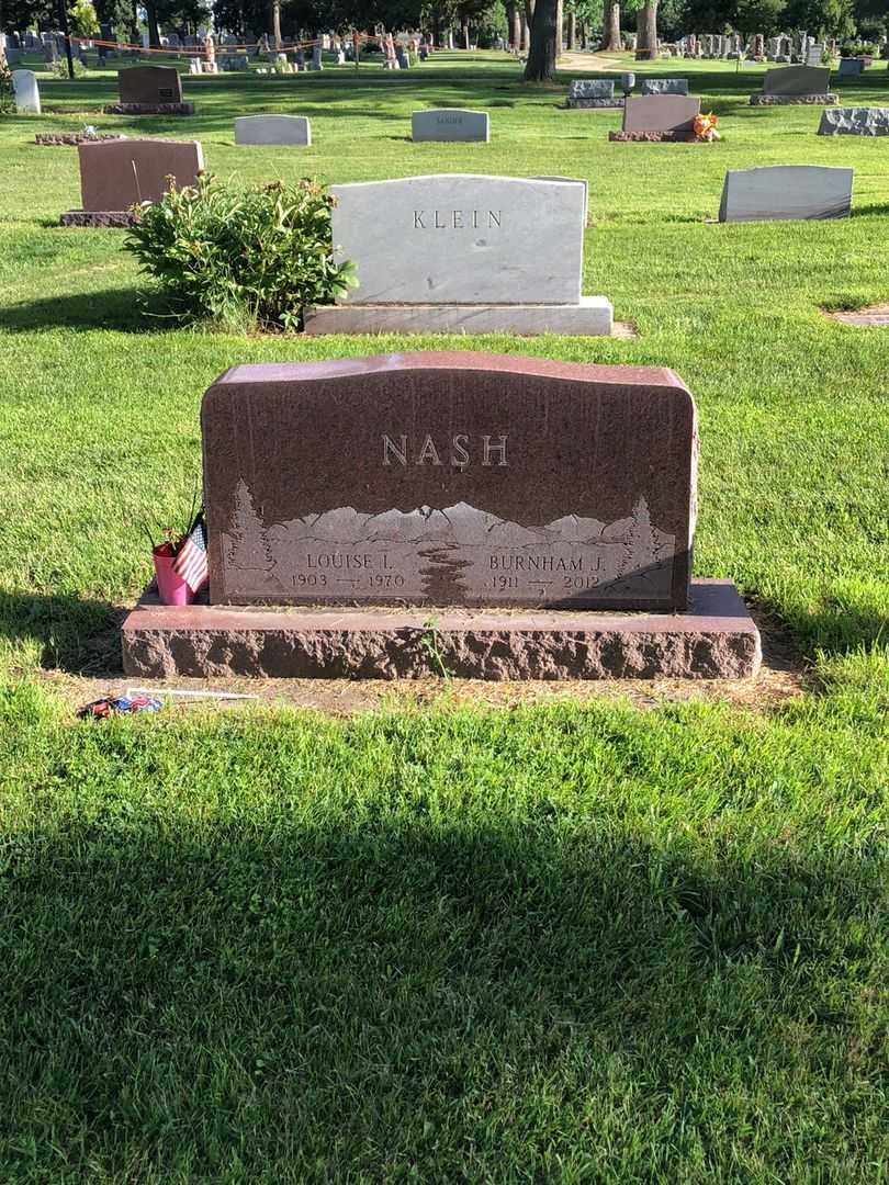 Burnham J. Nash's grave. Photo 2