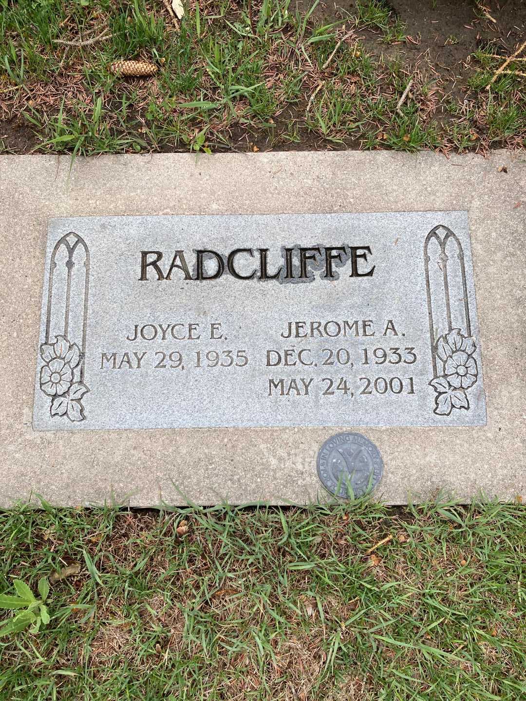 Jerome A. Radcliffe's grave. Photo 1