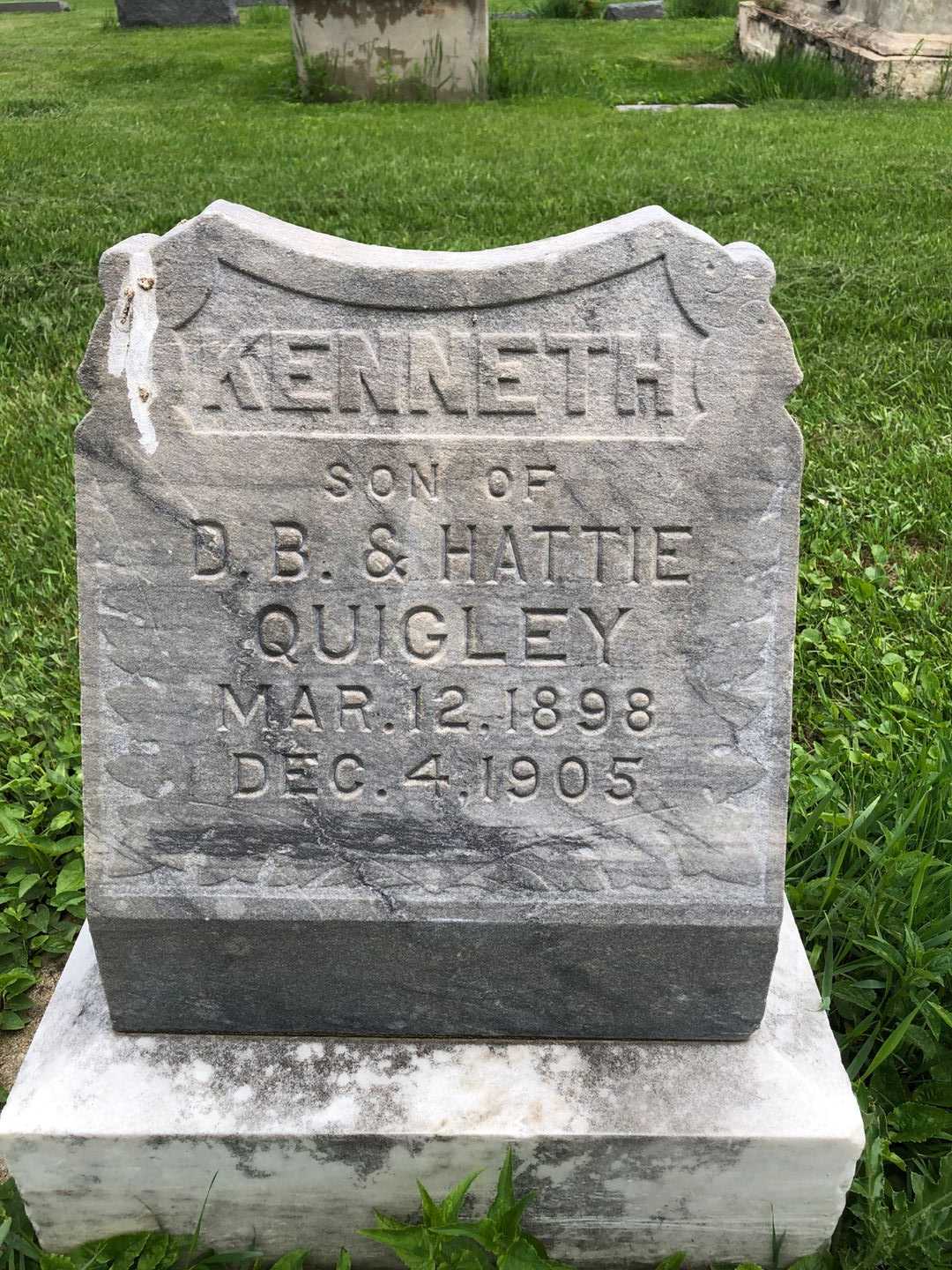 Kenneth Quigley's grave. Photo 1