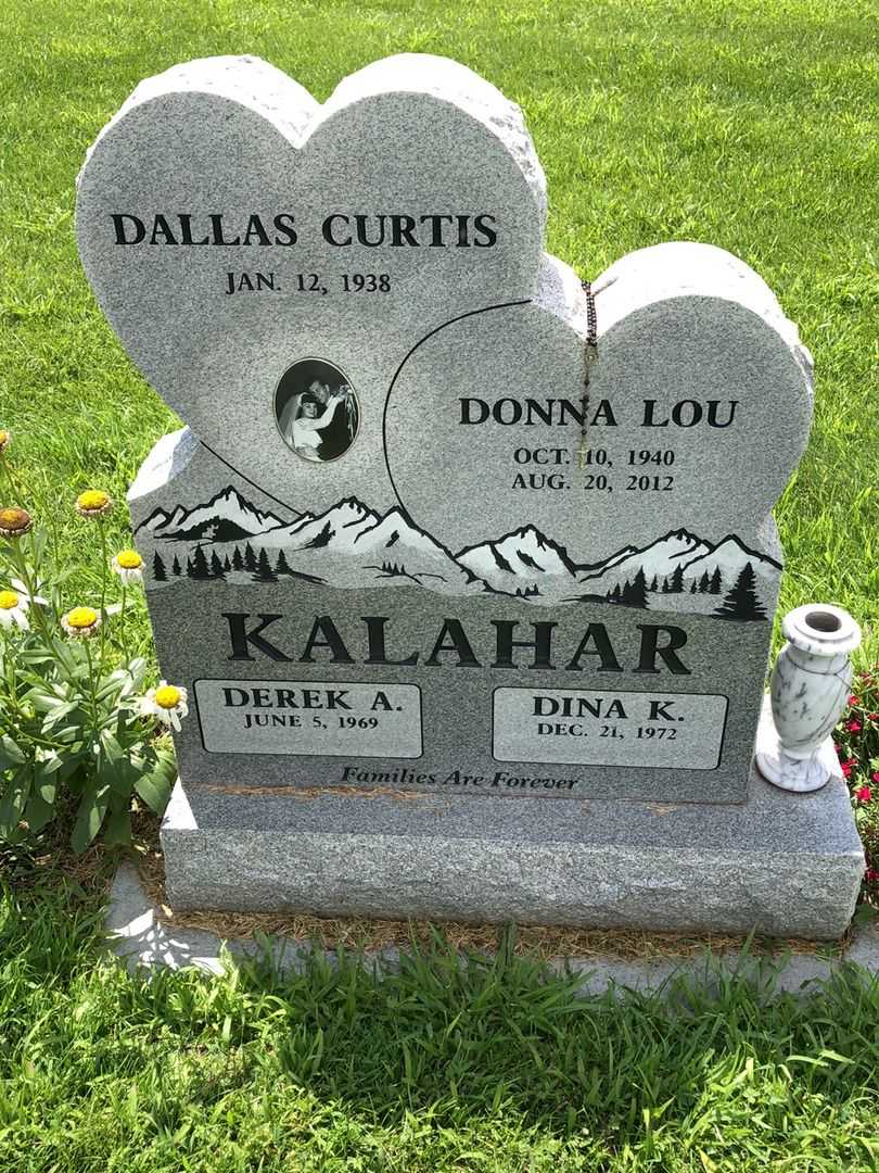 Donna Lou Kalahar's grave. Photo 1