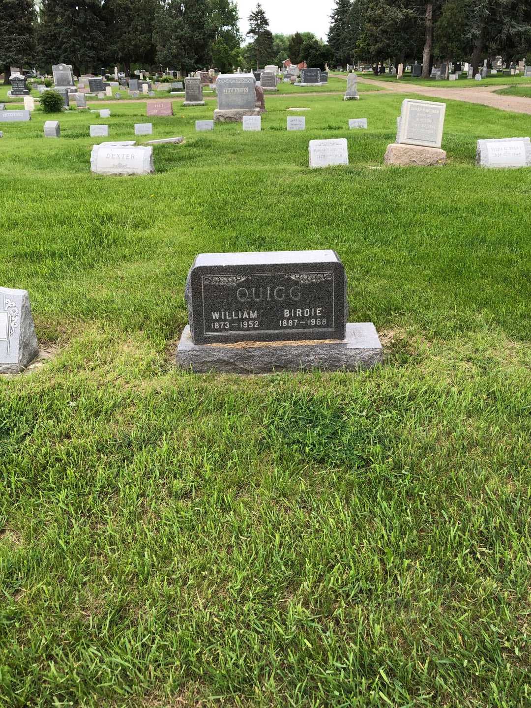 Birdie Quigg's grave. Photo 2