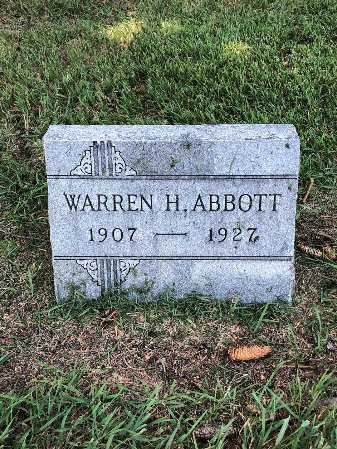 Warren H. Abbott's grave. Photo 1