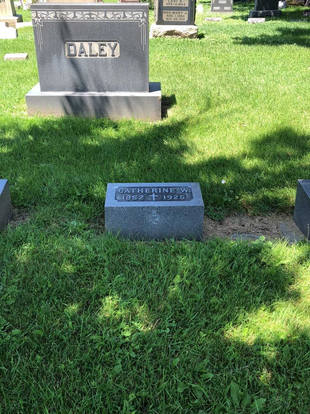 Catherine W. Daley's grave. Photo 2