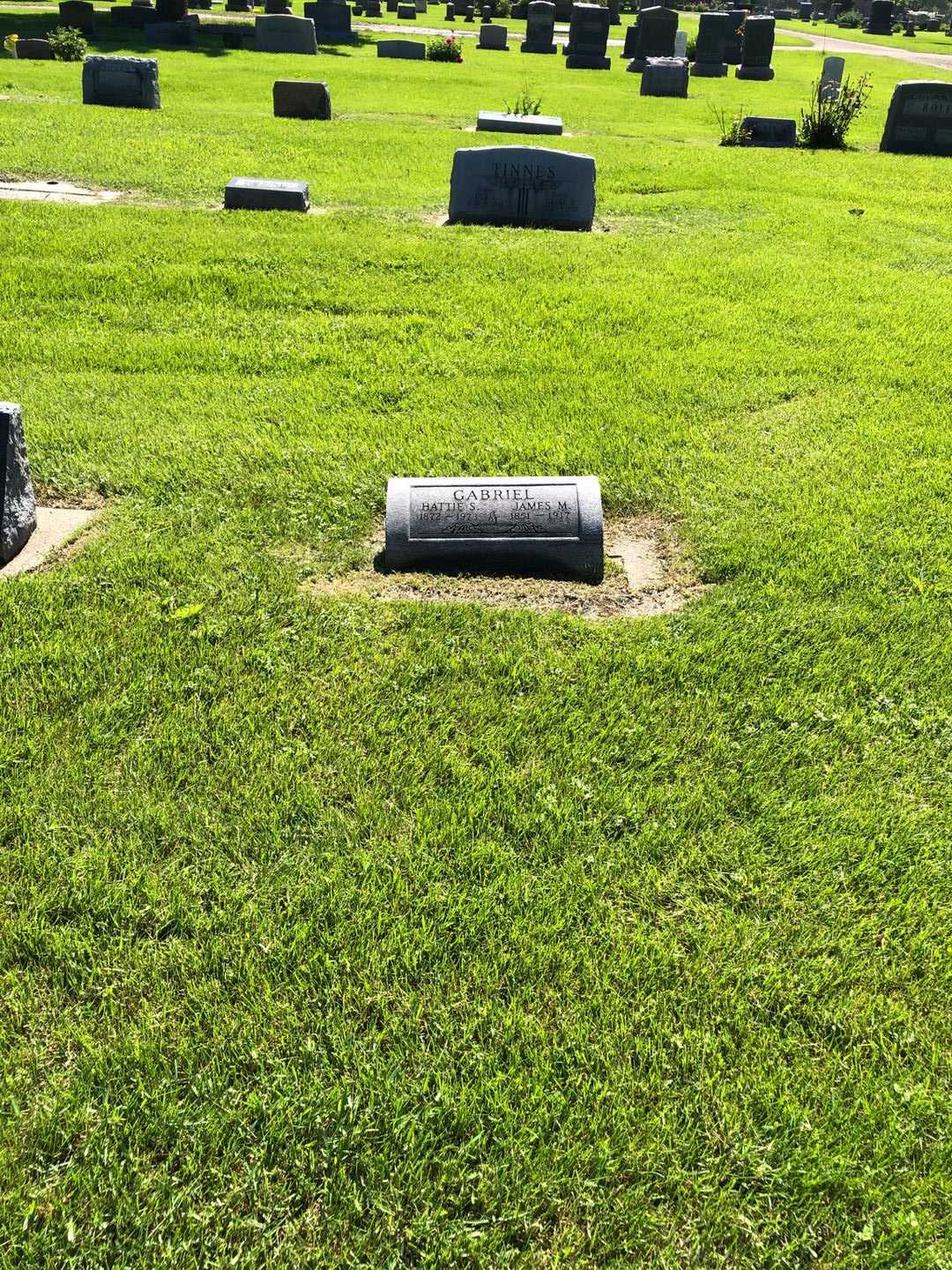 James M. Gabriel's grave. Photo 2