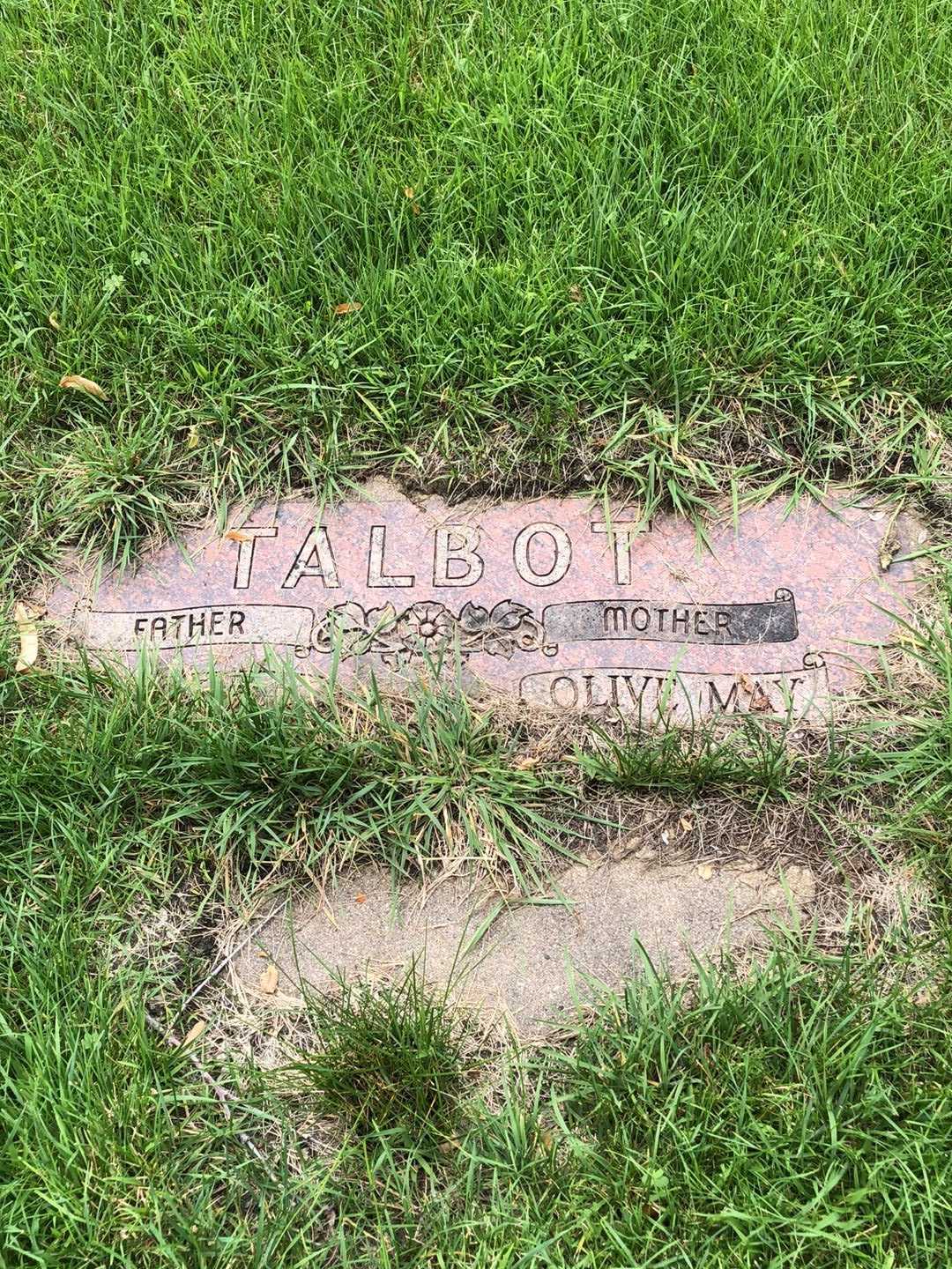 Olive May Talbot's grave. Photo 1