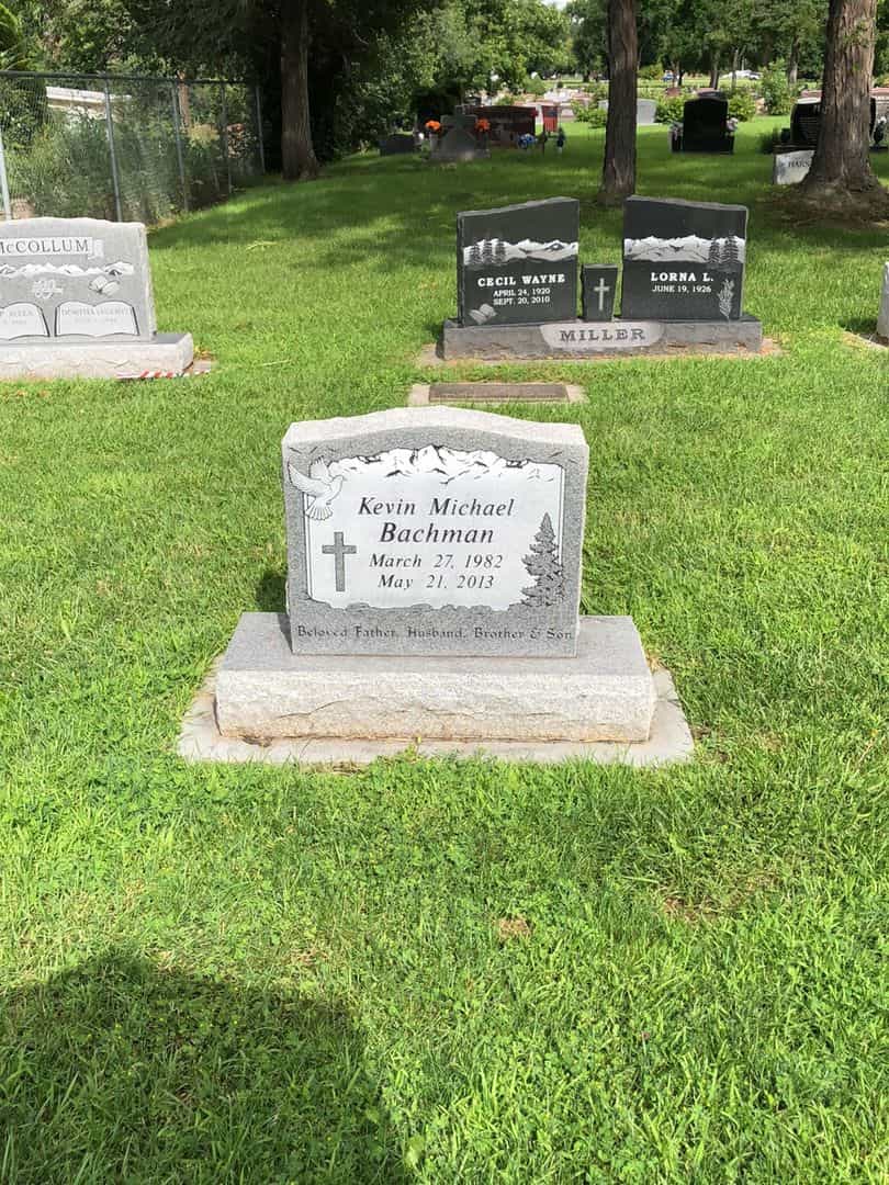 Kevin Michael Bachman's grave. Photo 2