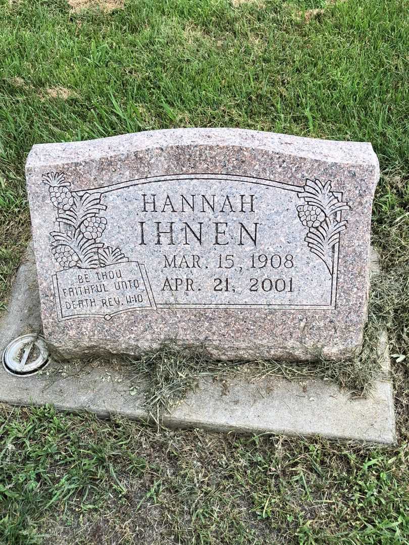 Johannah F. "Hannah" Ihnen's grave. Photo 1