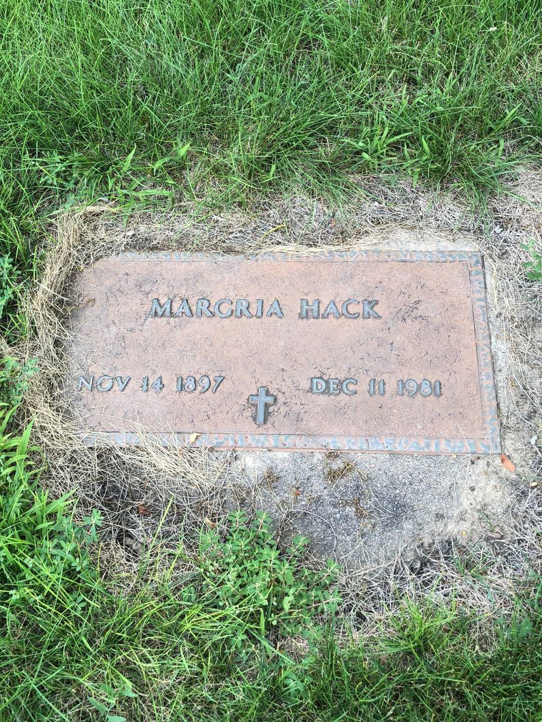 Margria Hack's grave. Photo 1