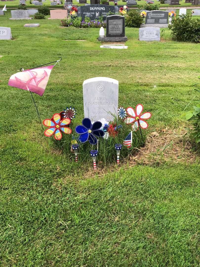 Alvin Nashlund's grave. Photo 2