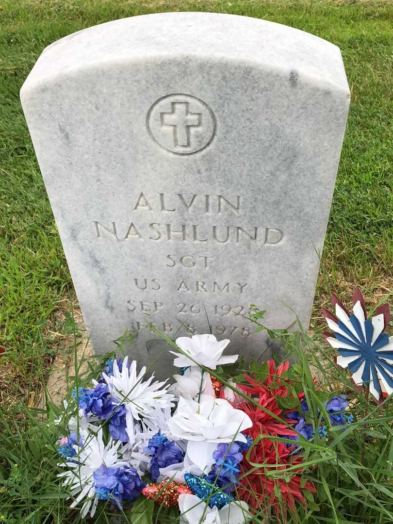 Alvin Nashlund's grave. Photo 1