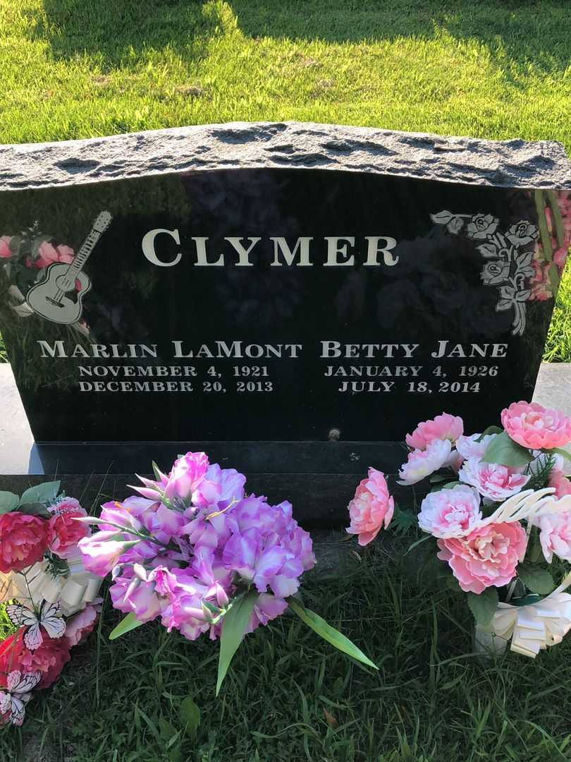 Marlin LaMont Clymer's grave. Photo 1