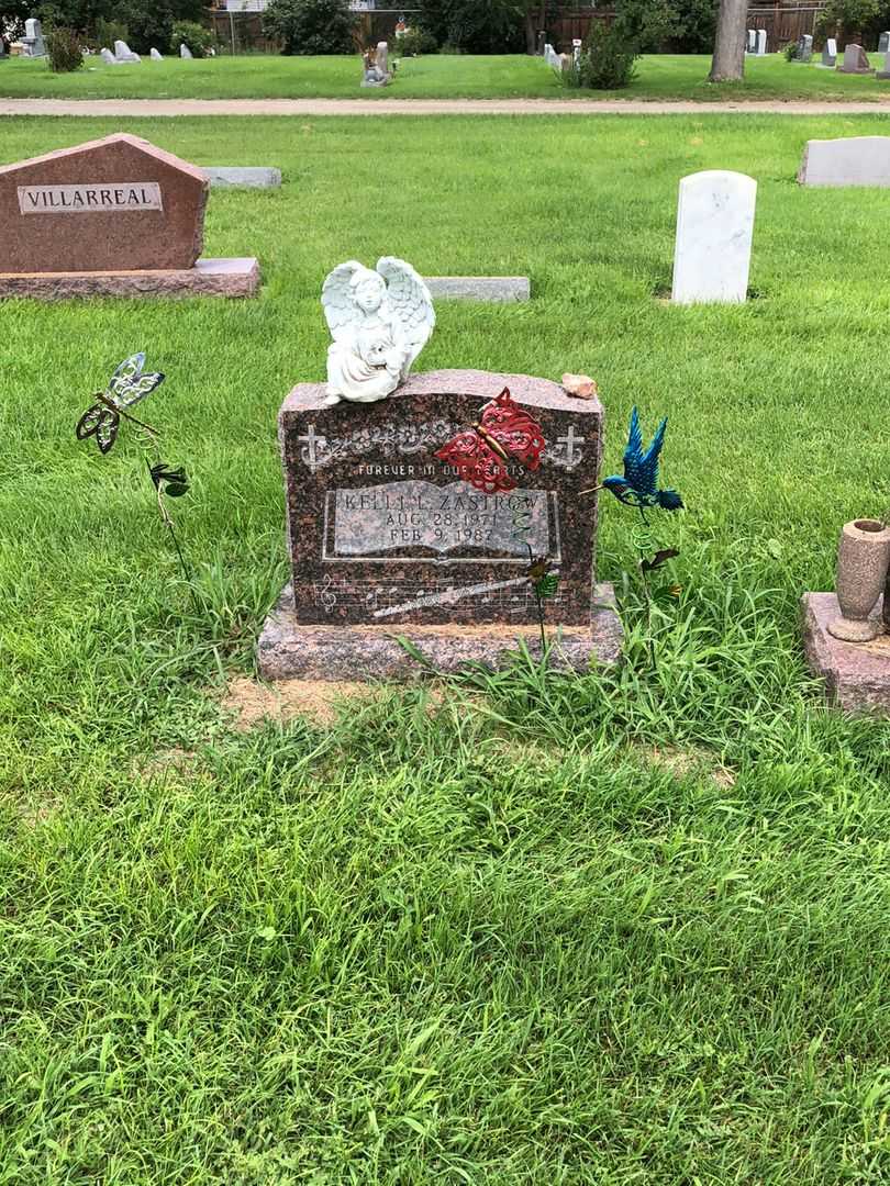 Kelli Lee Zastrow's grave. Photo 2